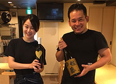 CHICKEN CREW／神保町店・後楽園店 求人 お客様を喜ばせたい想いでチームワークを大事にした店作りをしています。お客様全員の顔が見渡せ距離が近いのも楽しさに！