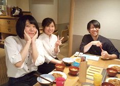 グローバルミートカンパニー／株式会社 テイクファイブ 焼肉事業部 求人 【旅亭まんぷく】
72席 客単価12000円／和食としての焼肉を目指し、最高級和牛など上質で安全な食材に拘るお店