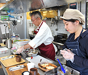 桜キッチンカフェ 求人