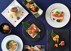 Dining Restaurant 次元／【セレモニーグループ】株式会社 埼玉冠婚葬祭センター 求人 くつろぎに満ちたレストランは、贅沢に貸切れば1日1組限定の少人数ウエディングにもおすすめのプライベート空間