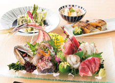  「和食 青ゆず寅「青柚子」／株式会社にっぱん 求人 【魚河岸料理】
刺身、煮、焼、揚、蒸と素材を活かした王道の料理を提供します。