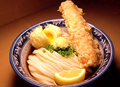 【釜たけ】【めっせ熊】／株式会社熊五郎 求人 ▲居酒屋・うどん業態「釜たけ」。うどんはもちろん、居酒屋・和食出身の方、技術を活かして十分にご活躍いただけます。