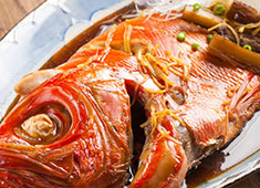 株式会社アサヒビヤーレストラン／【三代目 魚河岸 青木鮮魚店】 他 求人 気取らず「心から美味しい」と言える最高の食材！きちんと料理に向き合える環境が整っています