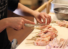「焼鳥 里葉亭」「焼鳥 美鶏」 求人 