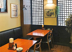 有限会社千味／【A】とんかつ 福田家 　【B】旬魚・旬味・地酒 福田家 求人 誰もがホッとできる雰囲気と手作りで懐かしい味の料理を目指しているので働くスタッフの年令も不問！ベテランさんも大歓迎