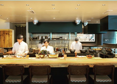 和食 蕎麦 雷庵 （ライアン-ＲＹＡＮ-）／株式会社ライジン 求人 オープンキッチン。お客様の喜びをダイレクトに感じることができます。接客が好きな方、得意な方大歓迎です。