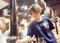 大阪焼肉・ホルモンふたご／GREEN BROTHERS、他／ 株式会社FTG　Company （人材採用本部） 求人 幅広い年齢層のスタッフが活躍中！
活躍できる場所がきっとあります！