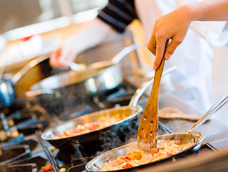 RIZAPイノベーションズ 株式会社／※「RIZAP COOK」新規事業部 求人