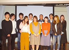 風み家 （ふうみや）／爺爺 （おやじ）／、立呑みもつ焼処　柏二丁目酒場、他／株式会社フーサワ 求人 ＜年齢は関係なし！＞
若手だからと遠慮はしないでください！当社は良い意味で実力主義なので（笑）