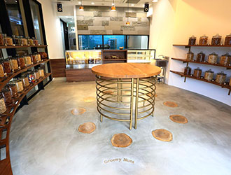Groovy Nuts（グルーヴィーナッツ）／株式会社SIXTEEN 求人