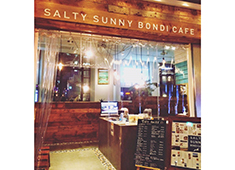 SALTY SUNNY BONDE CAFÉ 求人 