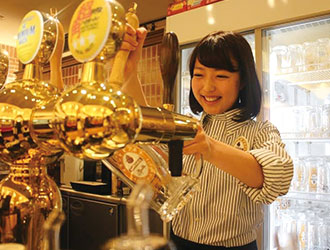 「築地食堂 源ちゃん 両国江戸NOREN店」「グランドビアホフ 船橋FACE店」、他／株式会社 サイプレス 求人