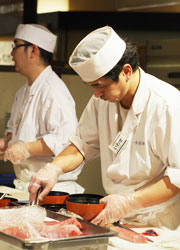 横浜みなとみらい 万葉倶楽部 他／万葉倶楽部株式会社 求人