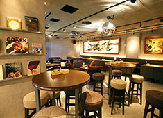 「GLASS DANCE」「THE PUBLIC RED AKASAKA」etc／（洋食）ダイヤモンドダイニング・バグース 求人 各店舗、主要駅からすぐの好立地に出店。今後も続々新しいお店が誕生していきます。