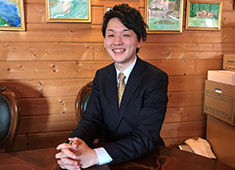 マックトレスグループ 求人 初めまして。代表の大谷です。これからも社会に貢献できる事業を推進していきます。共に有意義な仕事をしませんか。