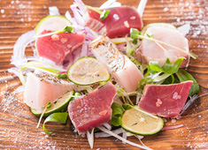 Sashimi Dining 魚浜アンドバル（魚浜グループ） 求人 メニュー開発が得意なキッチン、料理長経験者、笑顔が素敵なホール経験者大歓迎です！