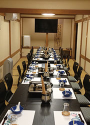 長八／株式会社三六六 求人