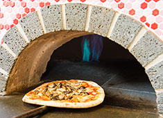 ORIGINAL ITALIAN TASTE GRATO 求人 窯焼きピッツァを覚えたい方も歓迎！