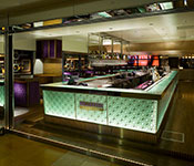 RIGOLETTO BAR AND GRILL／株式会社HUGE 求人