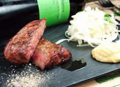 ASADOR EL BUEY（アサドール エル ブエイ） 求人 「熟成赤身炭火ステーキ」。炭火の技術がきちんと身につきますよ！