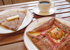 Galettoria（ガレットリア）／マニー 株式会社 求人 オーガニックにこだわり、厳選した食材を使用しています。オシャレなだけではない本格派の料理を提供しています。