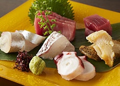 （仮称）めし処 ざくろ、とどろき三丁目五番地、他／株式会社SEASONING（シーズニング） 求人 1号店では、素材にこだわった和食を提供。堅苦しくない、居酒屋以上割烹未満のお店です！