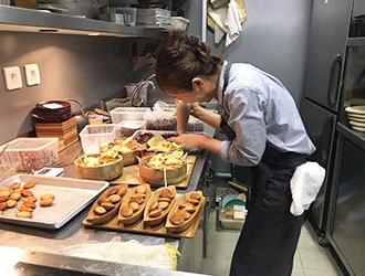 Restaurant Umi 求人