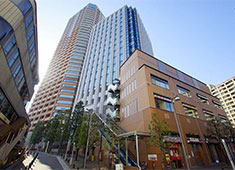 お肉酒場GINZA-TEI （エス・ピー広告株式会社※新ブランド開業準備室） 求人 お店は飯田橋駅前徒歩2分の好立地。
会社員、学生、家族連れと幅広いターゲットが狙えます。