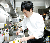 『Le Bar a Vin 52』／株式会社 成城石井　※事業推進プロジェクト 求人