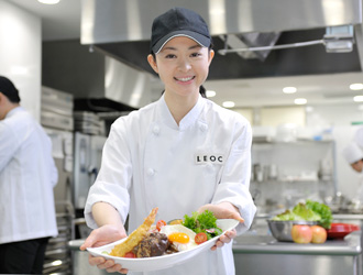株式会社LEOC（レオック） 求人