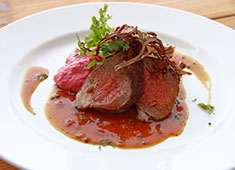 spiral cafe（スパイラルカフェ）／株式会社CREAM 求人 カフェながら高級食材も扱えてステップアップ可！お客様に楽しさと驚き、新鮮さをお届けするメニュー開発もお願いします！