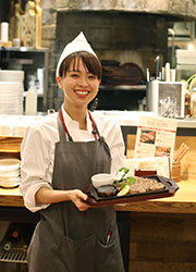STEAK THE FIRST（ステーキ ザ ファースト）／株式会社ワイズテーブルコーポレーション（東証二部上場） 求人