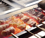 青山焼き鳥 平良 求人