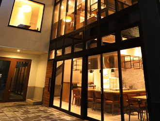 浅草 鉄板ビストロ LA MAISON DU 一升VIN／株式会社ケトル 求人