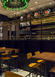 株式会社ダイナック(サントリーグループ・東証2部上場企業) 求人