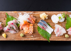 Sashimi Dining 魚浜アンドバル（魚浜グループ） 求人 新店オープニングスタッフ募集！和食or洋食キッチンや寿司職人、料理長、店長経験者大歓迎です！