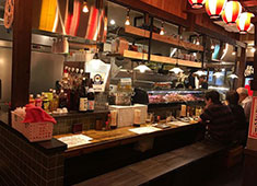 炭酒場カミナリ屋／やきとりにしだ家、他／有限会社カミナリ屋 求人 6月、7月と連続で新店舗オープン！
チャンスが次々やってくる…そんな職場環境も魅力です！