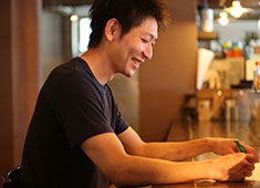 炭酒場カミナリ屋／やきとりにしだ家、他／有限会社カミナリ屋 求人 貴方の考えた商品が店頭に並ぶことも！
メニューも手書きで書いています！