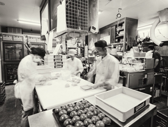 株式会社ファンゴー／「CAFE FUNGO」「CROSSROAD BAKERY」「BISTRO BARNYARD 銀座」 求人