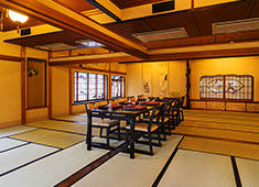 会席料理 浅草 茶寮一松 求人 大部屋～個室まで各種揃えてお客様をお迎えしています。