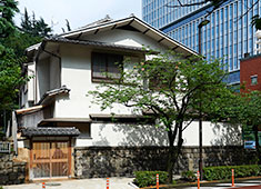 紀尾井町　福田家 求人 日本家屋の一軒家。今年5月に内外装を全面リニューアルしました。