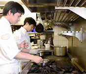 「アルテリーベ 横浜本店」／株式会社 アルテリーベ 求人