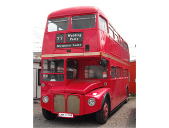 LONDON BUS KITCHEN（ロンドン バス キッチン） 求人