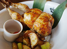 COSUGI LODGE（コスギ ロッヂ）／CreativeOut 株式会社 求人 飲食店としての役割・質はもちろん向上させていきますが、枠にとらわれないカタチを提案していきませんか。