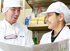 株式会社　若菜　※弁当・給食調理部門 求人 わからないことがあったら、なんでもお聞きください。包み隠さずお教えいたします！