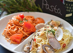 Italian Steakhouse Gaston＆Gaspar／Fine Fast Foods 株式会社 求人 同社の代名詞とも言える、オリジナルパスタを作れる「パスタクリエーションシステム」