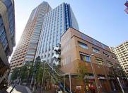 お肉酒場GINZA-TEI with長州力（エス・ピー広告株式会社※新ブランド開業準備室） 求人 お店は飯田橋駅前徒歩2分の好立地。会社員、学生、家族連れと幅広いターゲットが狙えます。