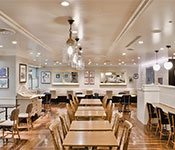 「TOASTY'S」「Restaurant LA MAREE（ラ・マーレ）」／株式会社日影茶屋 求人