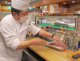 とんかつと和食の店 長八／株式会社 三六六 求人