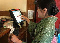 北海道 かに将軍 千葉店／イサン株式会社 求人 未経験の方でも一つひとつ丁寧にお仕事を教えていきます。